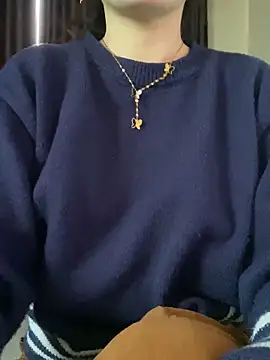 Snapshot of Ruby_bear chatting on January 5, 2025, 4:25 am Ruby bear online show from January 5, 2025, 4:25 am