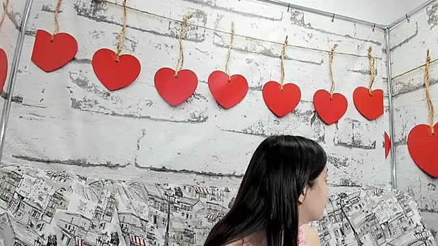 Snapshot of Tiny_JuJu chatting on September 12, 2025, 3:28 am Tiny JuJu online show from September 12, 2025, 3:28 am