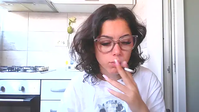 Snapshot of LovelyJulliette chatting on October 21, 2025, 9:41 am LovelyJulliette online show from October 21, 2025, 9:41 am