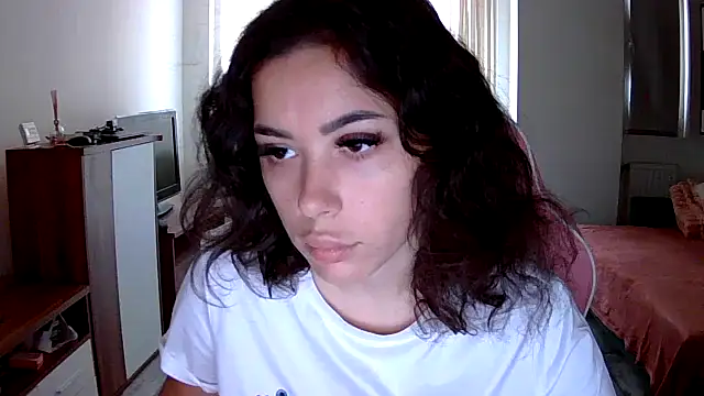 Snapshot of LovelyJulliette chatting on September 29, 2025, 11:49 am LovelyJulliette online show from September 29, 2025, 11:49 am