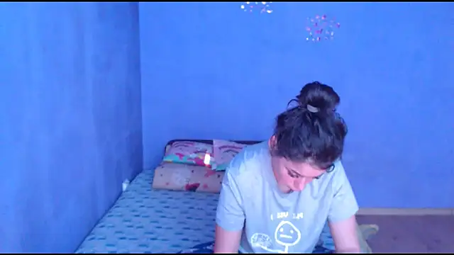 LovelyJulliette online show from February 23, 2025, 1:42 pm