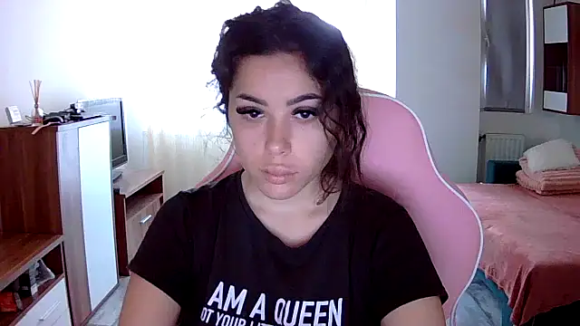 Snapshot of LovelyJulliette chatting on September 27, 2025, 10:21 am LovelyJulliette online show from September 27, 2025, 10:21 am