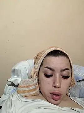 LovelyJulliette online show from February 26, 2025, 9:09 pm