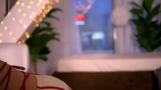 KaylaBray online show from April 10, 2026, 3:46 am