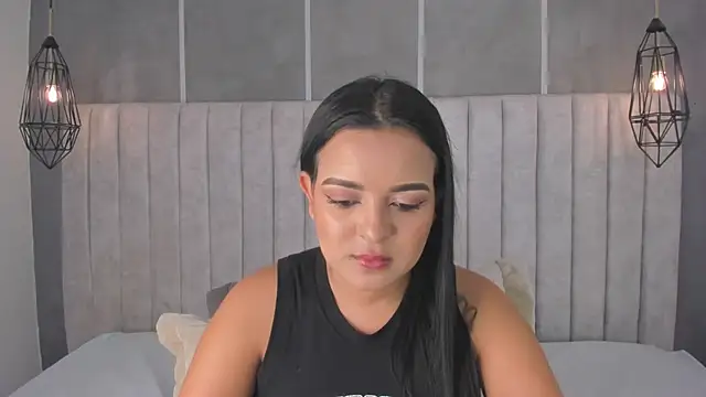 Snapshot of lea_gray chatting on March 4, 2025, 7:22 pm lea gray online show from March 4, 2025, 7:22 pm
