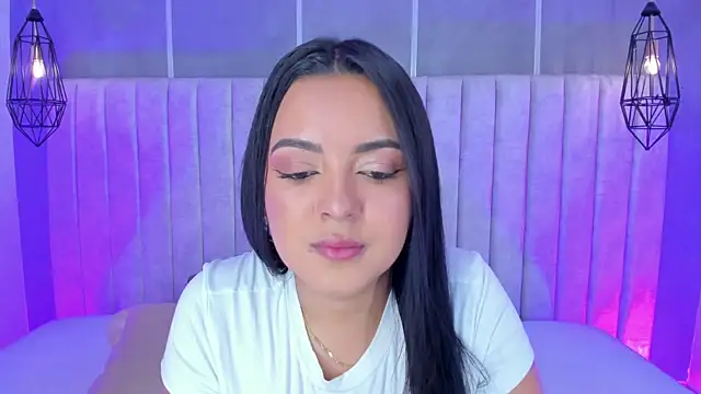 Snapshot of lea_gray chatting on September 12, 2025, 6:51 pm lea gray online show from September 12, 2025, 6:51 pm