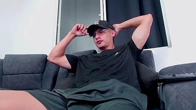 Snapshot of Stiven_CL chatting on October 2, 2025, 3:26 pm Stiven CL online show from October 2, 2025, 3:26 pm