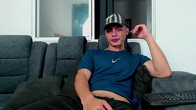 Snapshot of Stiven_CL chatting on October 7, 2025, 5:41 am Stiven CL online show from October 7, 2025, 5:41 am