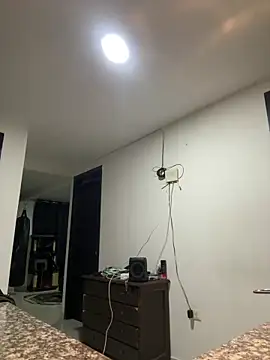 Stiven CL online show from March 7, 2026, 3:35 am