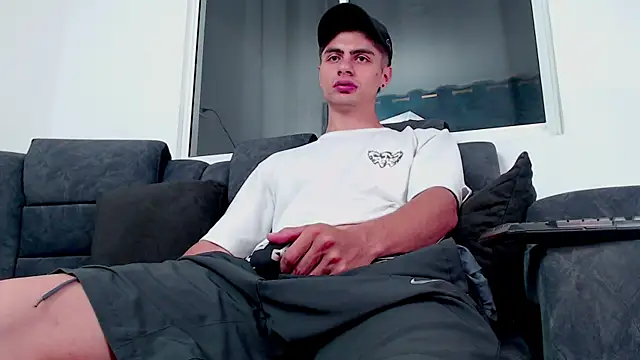 Snapshot of Stiven_CL chatting on September 20, 2025, 4:56 pm Stiven CL online show from September 20, 2025, 4:56 pm