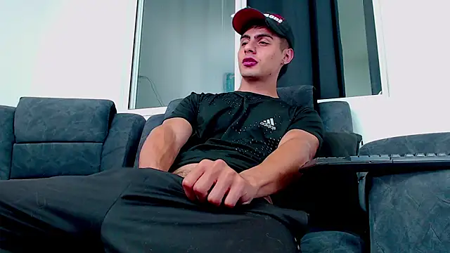 Snapshot of Stiven_CL chatting on September 17, 2025, 5:09 am Stiven CL online show from September 17, 2025, 5:09 am