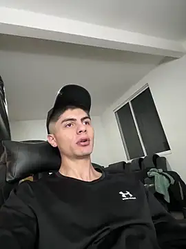 Stiven CL online show from February 24, 2026, 1:01 pm