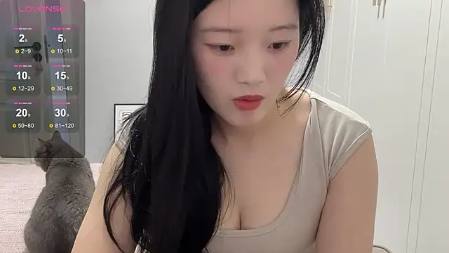 rose-u online show from September 23, 2025, 1:45 am