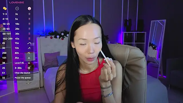  MIURA  online show from December 17, 2025, 1:10 am