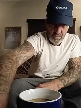 Snapshot of Hotbodyscottie chatting on November 11, 2025, 8:31 am Hotbodyscottie online show from November 11, 2025, 8:31 am