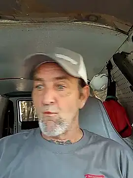 Hotbodyscottie online show from February 10, 2025, 6:13 pm
