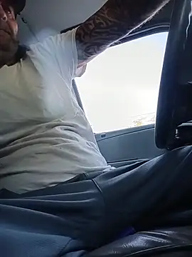 Snapshot of Hotbodyscottie chatting on October 24, 2025, 12:15 pm Hotbodyscottie online show from October 24, 2025, 12:15 pm