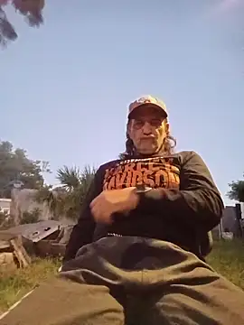 Snapshot of Hotbodyscottie chatting on October 19, 2025, 11:13 am Hotbodyscottie online show from October 19, 2025, 11:13 am