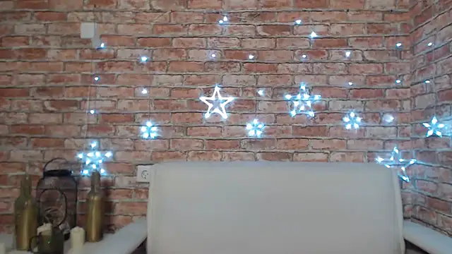 Snapshot of Amelia_Kiss_ chatting on March 10, 2025, 3:45 am Amelia Kiss  online show from March 10, 2025, 3:45 am