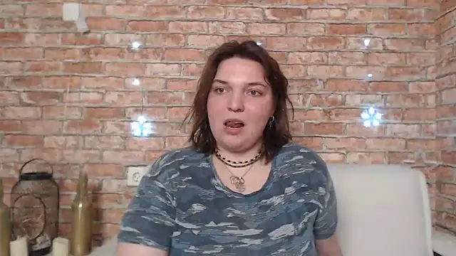 Snapshot of Amelia_Kiss_ chatting on March 20, 2025, 7:03 am Amelia Kiss  online show from March 20, 2025, 7:03 am