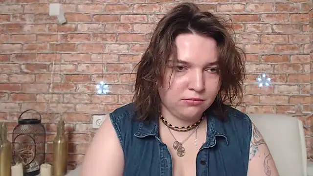 Snapshot of Amelia_Kiss_ chatting on March 20, 2025, 12:51 am Amelia Kiss  online show from March 20, 2025, 12:51 am