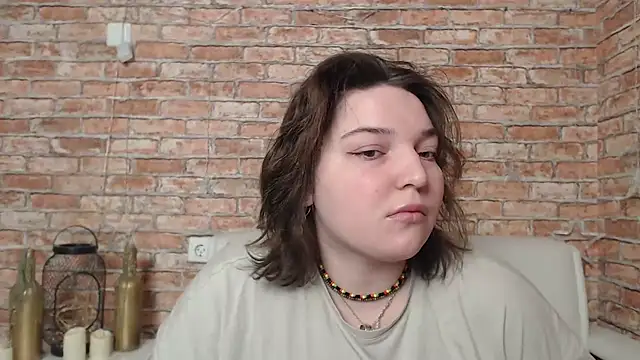 Snapshot of Amelia_Kiss_ chatting on February 25, 2025, 12:47 am Amelia Kiss  online show from February 25, 2025, 12:47 am