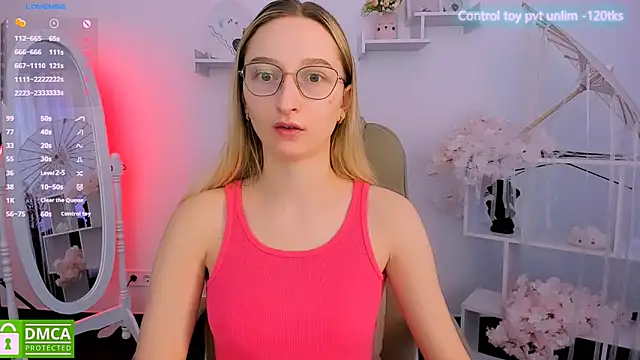 Snapshot of _Ri_na_ chatting on February 28, 2025, 6:21 am Ri na online show from February 28, 2025, 6:21 am