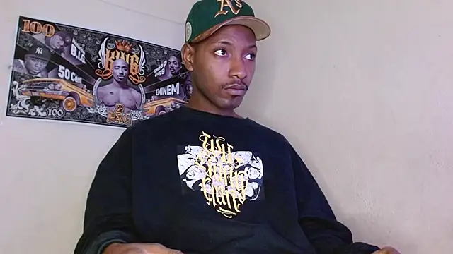 Snapshot of king__Black chatting on October 9, 2025, 12:06 pm king  Black online show from October 9, 2025, 12:06 pm