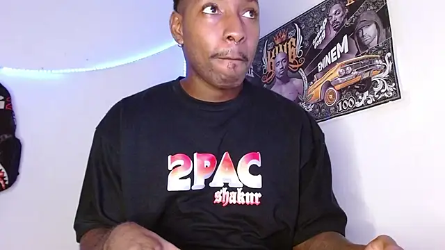 king  Black online show from February 1, 2026, 8:18 pm