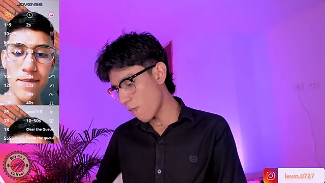 Snapshot of Levin_Hikaru chatting on September 20, 2025, 2:27 am Levin Hikaru online show from September 20, 2025, 2:27 am