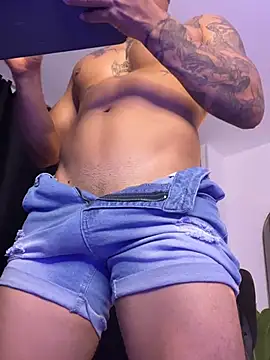 muscle boyhorny online show from February 21, 2026, 5:20 am