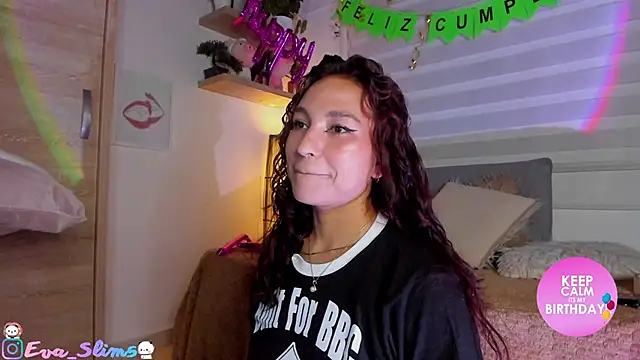 eva-slim- online show from June 3, 2026, 8:13 pm