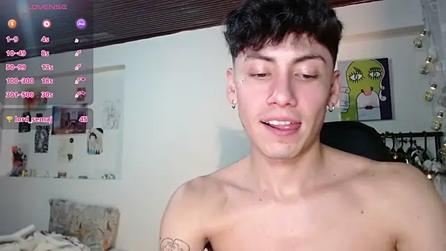 Amahd696 online show from November 21, 2025, 5:39 am