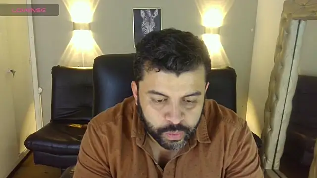 Santi Ruiz2 online show from March 3, 2025, 11:35 pm