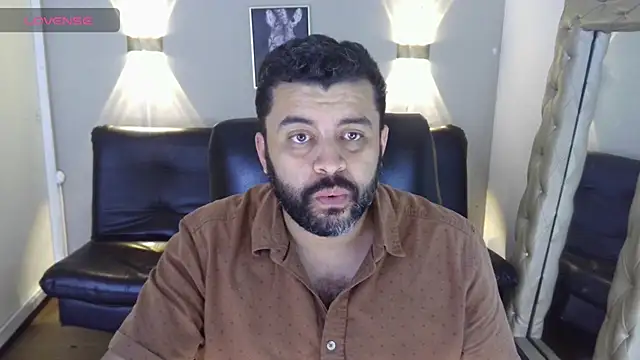 Santi Ruiz2 online show from March 4, 2025, 11:54 pm