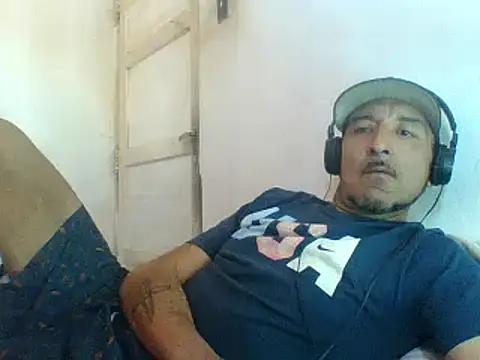 Snapshot of cartiagiz chatting on October 5, 2025, 5:25 pm cartiagiz online show from October 5, 2025, 5:25 pm