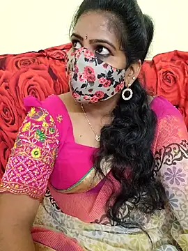 melina214 online show from April 12, 2026, 2:31 pm