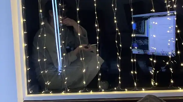 Snapshot of Missy_baby chatting on March 12, 2025, 11:12 pm Missy baby online show from March 12, 2025, 11:12 pm