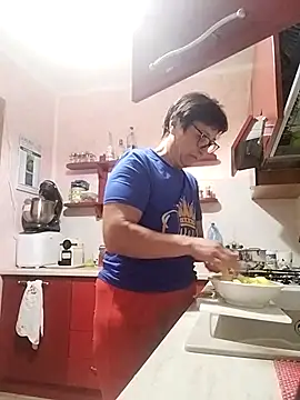 Snapshot of passione503 chatting on October 5, 2025, 6:26 am passione503 online show from October 5, 2025, 6:26 am