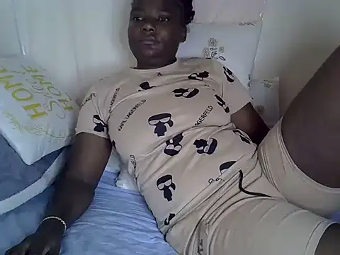 Snapshot of Sweetreena chatting on September 20, 2025, 2:49 am Sweetreena online show from September 20, 2025, 2:49 am