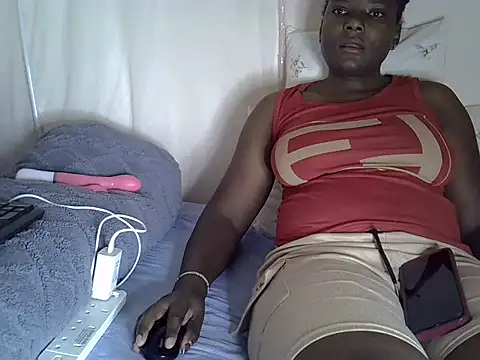 Snapshot of Sweetreena chatting on October 14, 2025, 3:18 am Sweetreena online show from October 14, 2025, 3:18 am