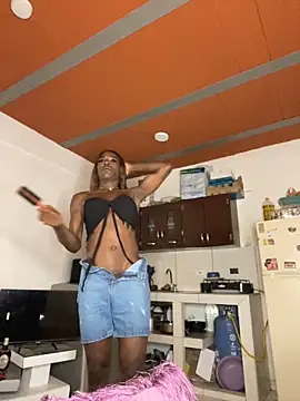 Richchocolatesweet  online show from October 26, 2025, 6:19 pm