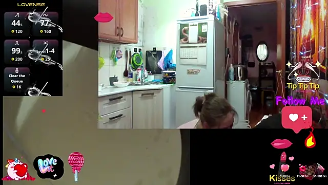 Snapshot of Sakura_Green chatting on October 5, 2025, 6:20 pm Sakura Green online show from October 5, 2025, 6:20 pm