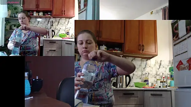 Sakura Green online show from December 18, 2025, 9:36 am