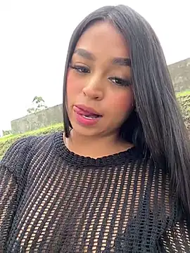 Juli Walker online show from December 7, 2024, 2:19 pm