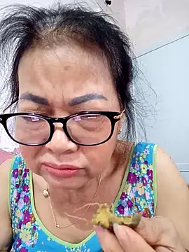 Hotestlove online show from March 28, 2026, 9:10 am