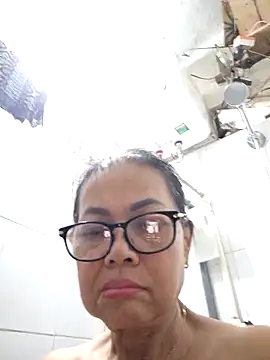 Hotestlove online show from October 5, 2025, 5:53 am