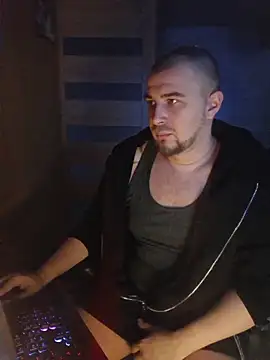 Foxyshaved online show from February 19, 2026, 5:37 am