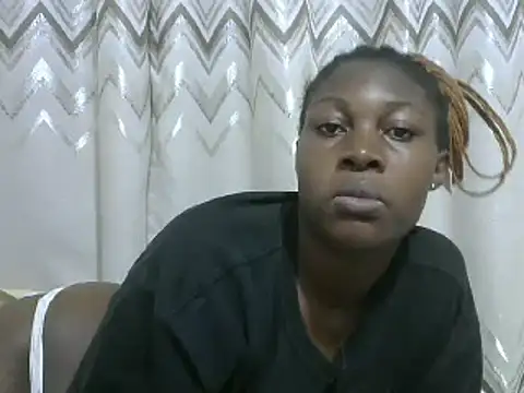 Snapshot of ebonyzebuu chatting on February 17, 2025, 3:47 am ebonyzebuu online show from February 17, 2025, 3:47 am