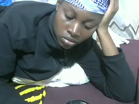 Snapshot of ebonyzebuu chatting on January 28, 2025, 5:03 pm ebonyzebuu online show from January 28, 2025, 5:03 pm